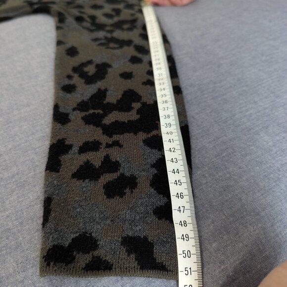 Anthropologie Leopard Women's Hooded Sweater - Size L - Picture 9 of 11